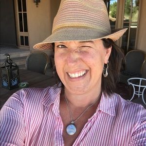 Meet your Posher, Jodie